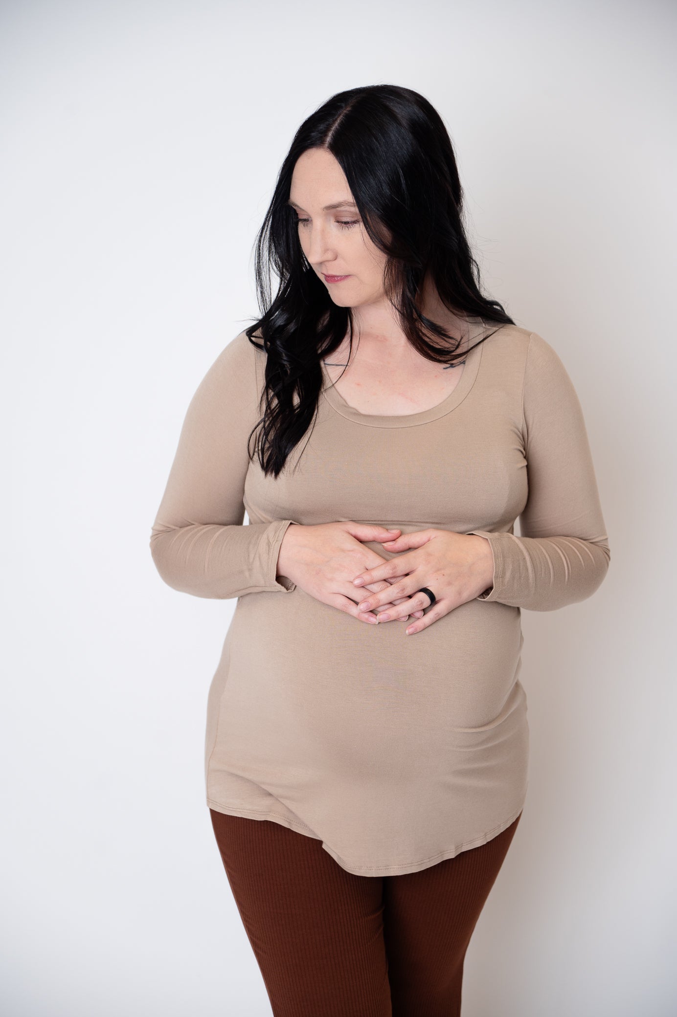 Basic Solid Knit Maternity Top