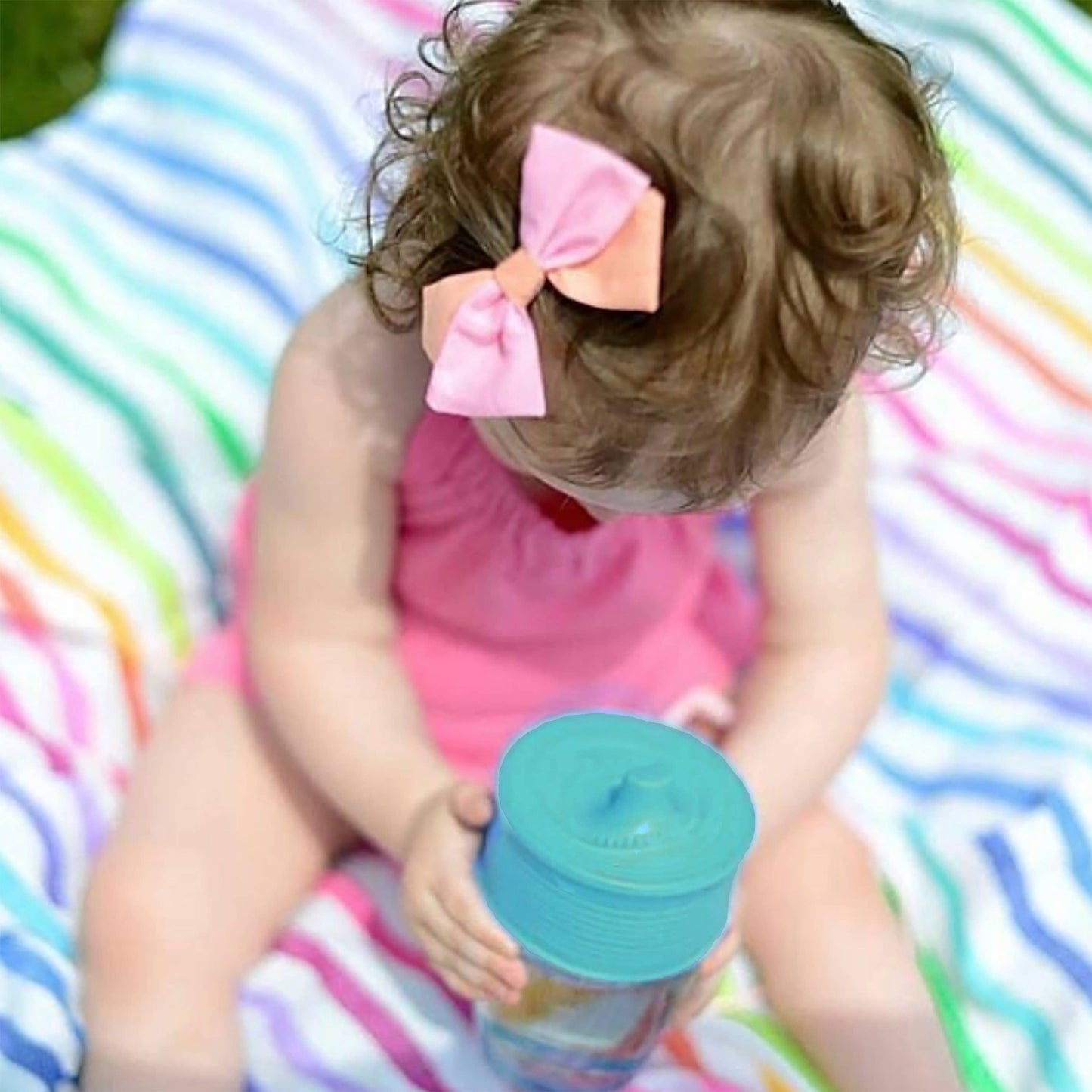 Universal Sippy Top Tin in Display